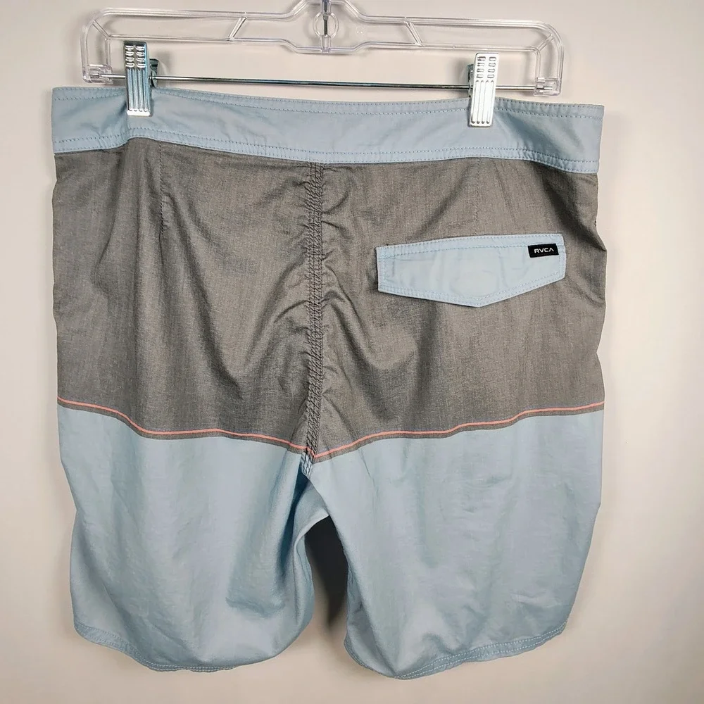 RVCA‎ Men's Board Shorts Size 32 Blue Grey Color Block Swim Trunks Zipper Fly